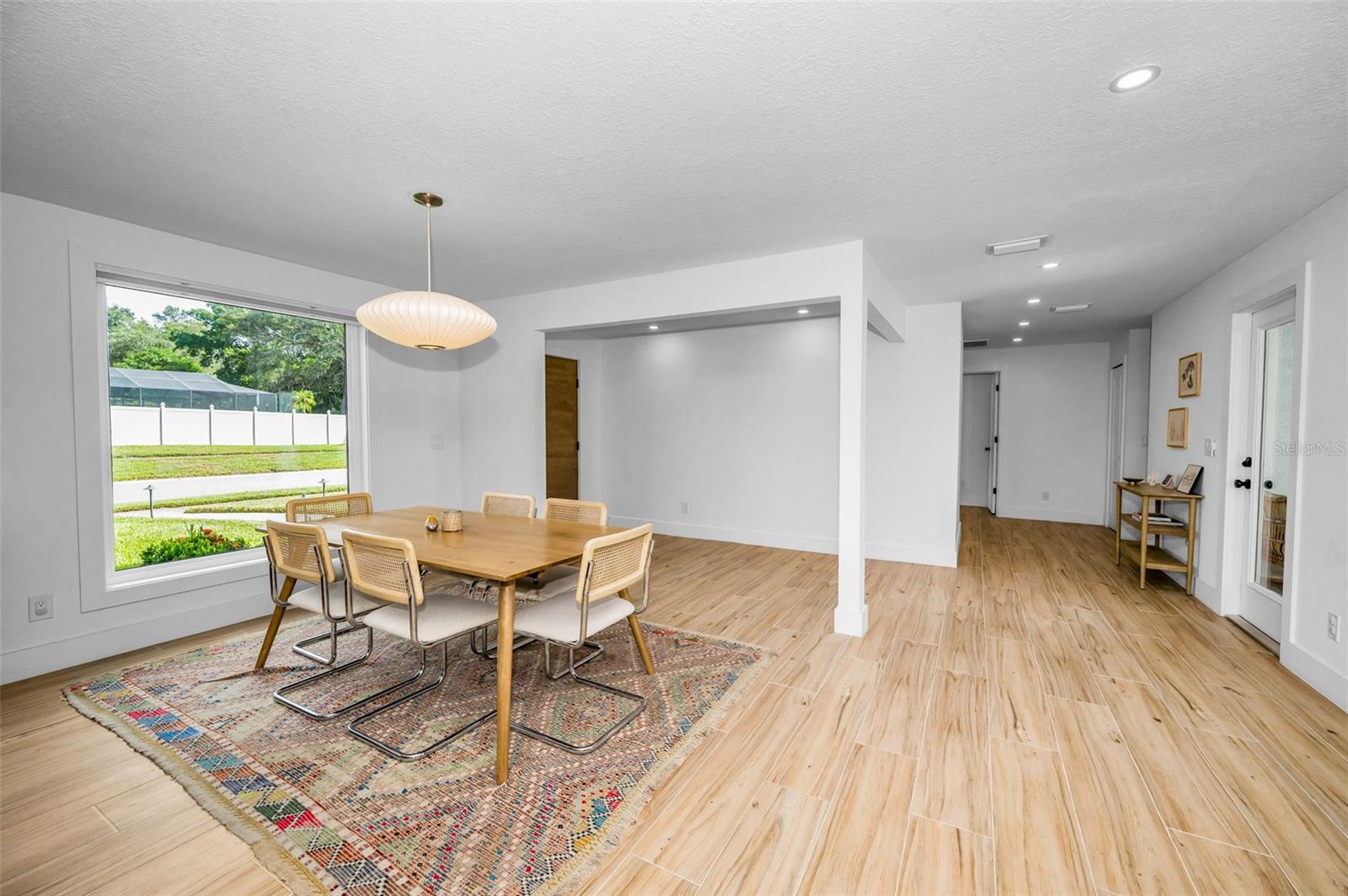 WINDSOR WOODS - Residential