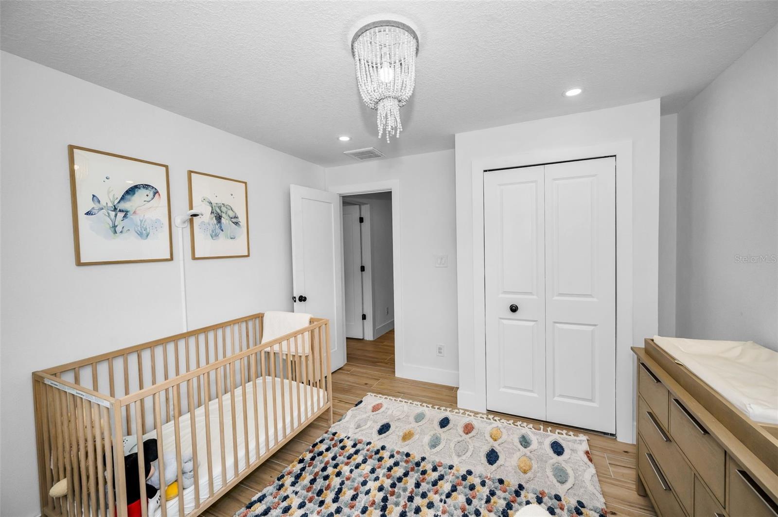 WINDSOR WOODS - Residential