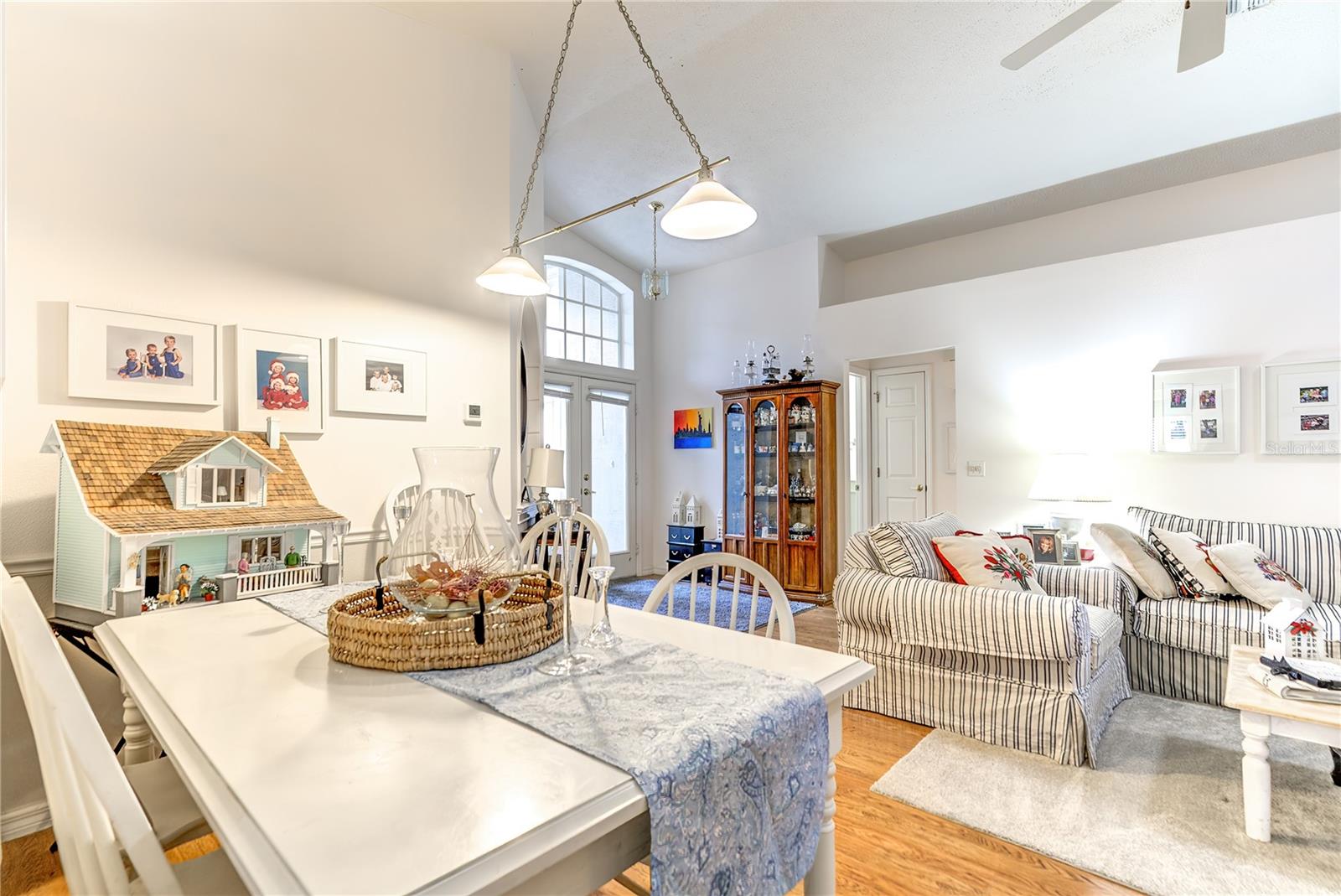 MEADOW OAKS - Residential