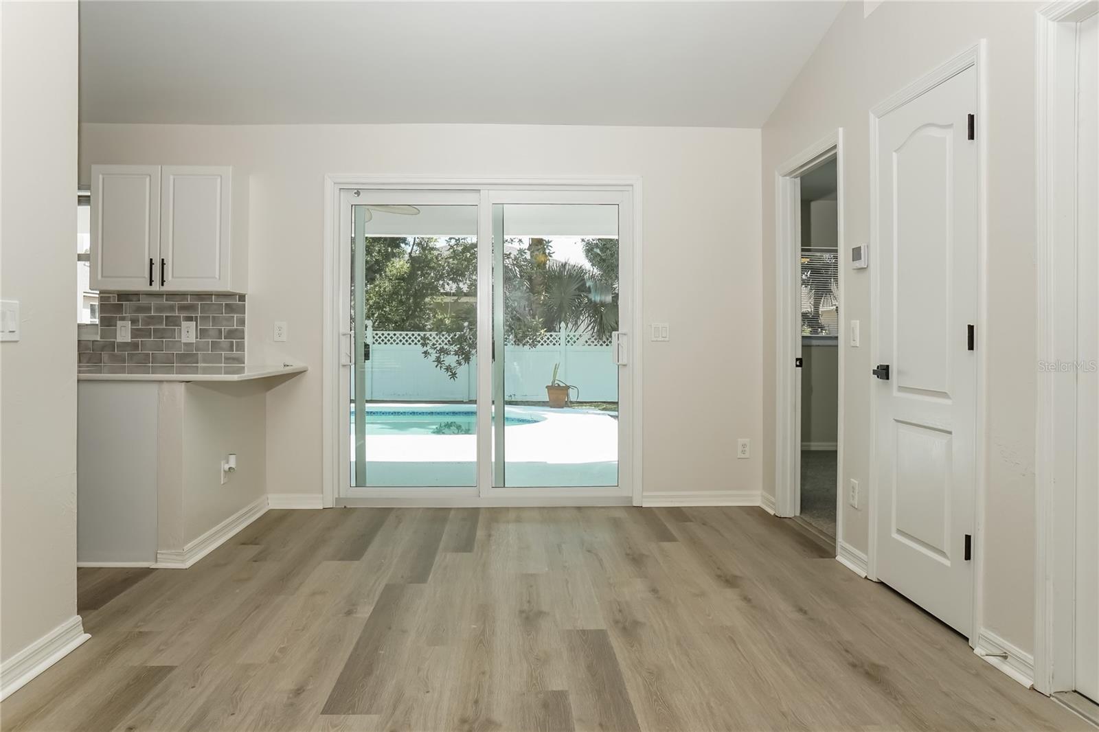 2316 PENGUIN LANE