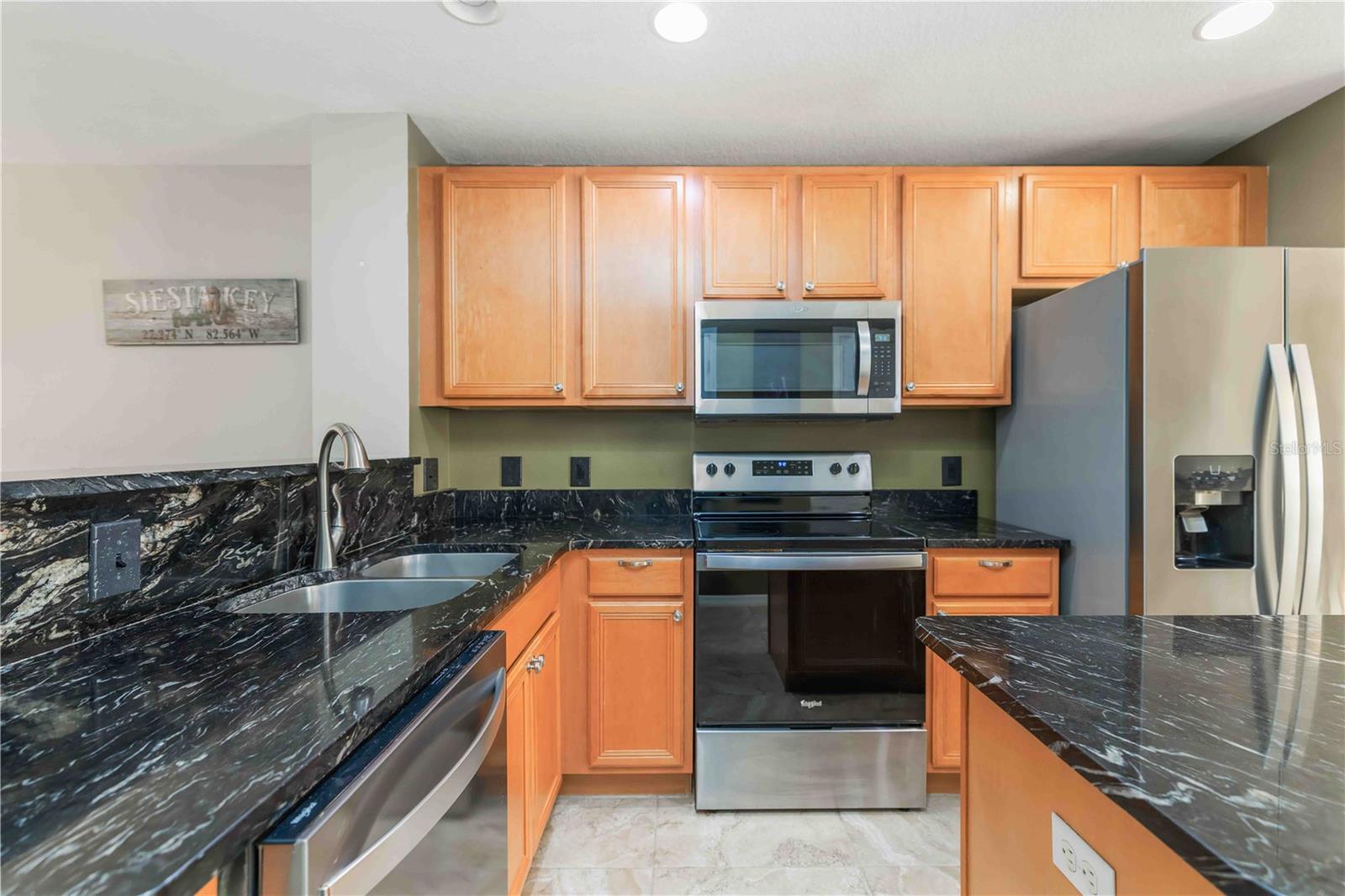 WILLOWBROOK A CONDO PH 4 OR2202/1166 - Residential