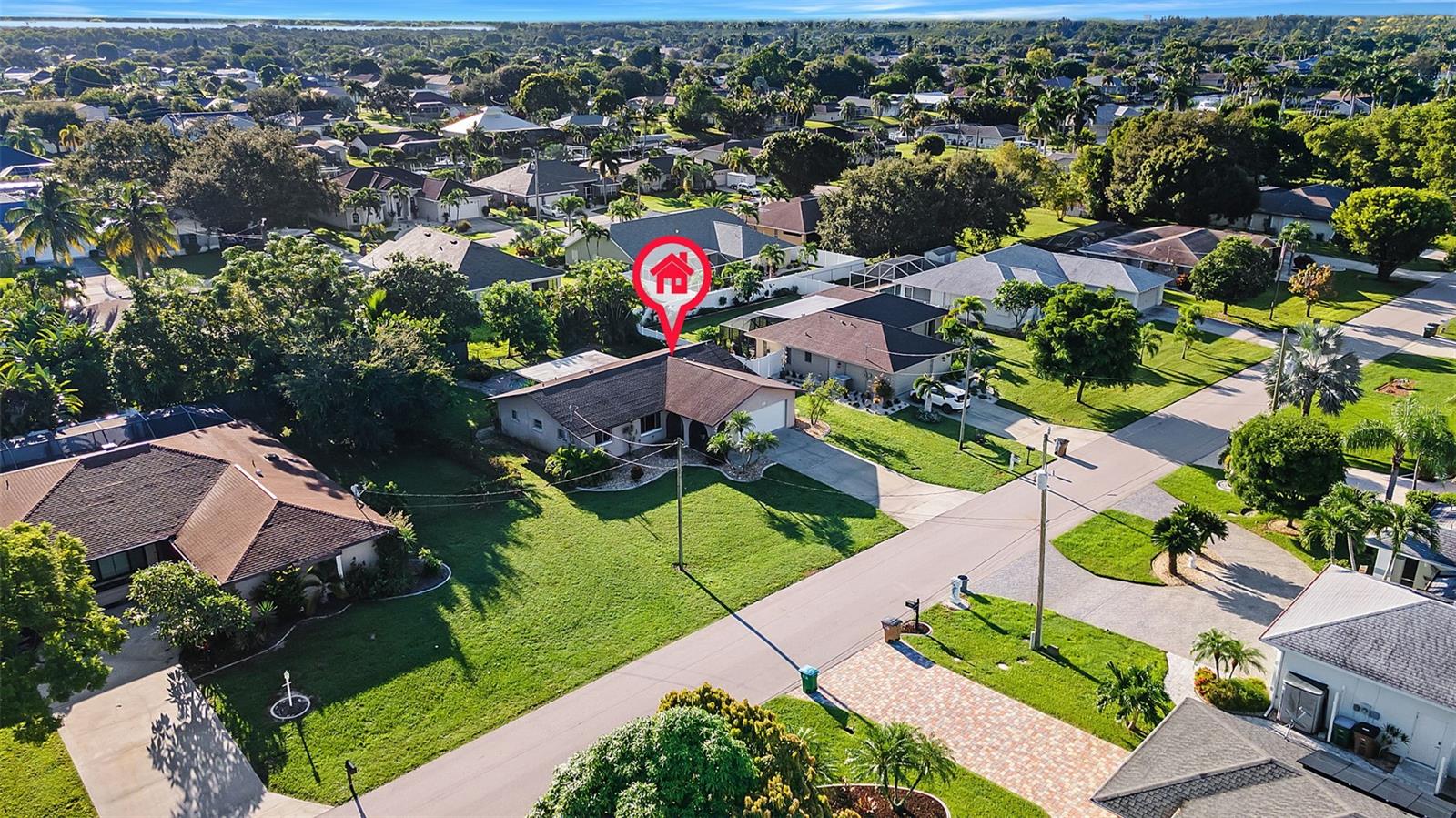 CAPE CORAL - Residential