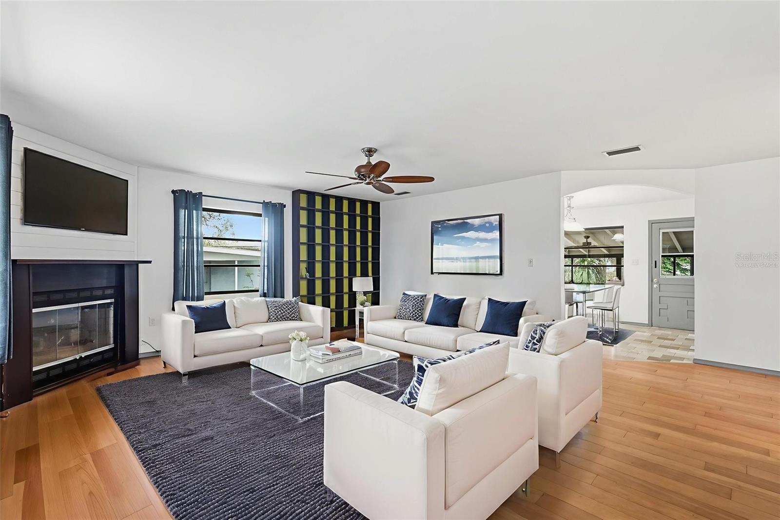 WOODS OF EDEN ROCK UNIT 1 - Residential