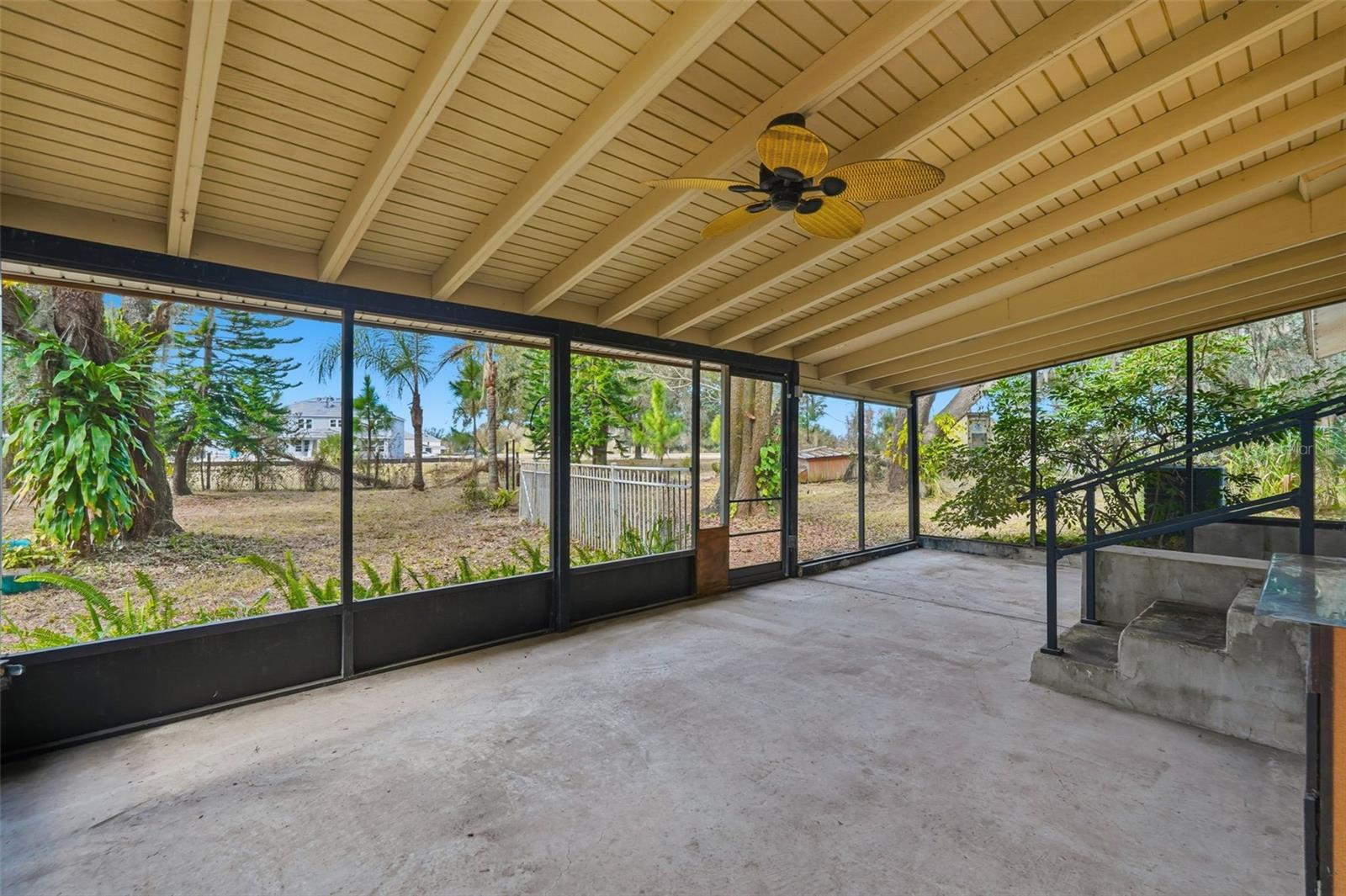 WOODS OF EDEN ROCK UNIT 1 - Residential