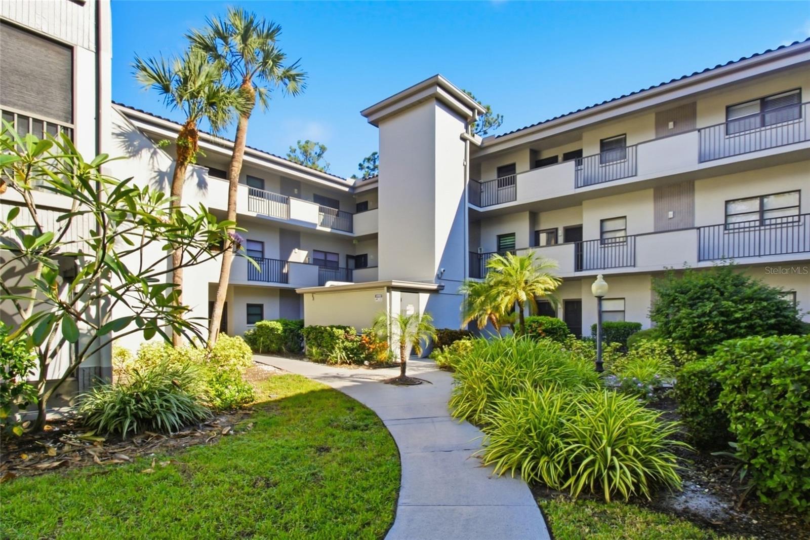 2650 COUNTRYSIDE BOULEVARD B105