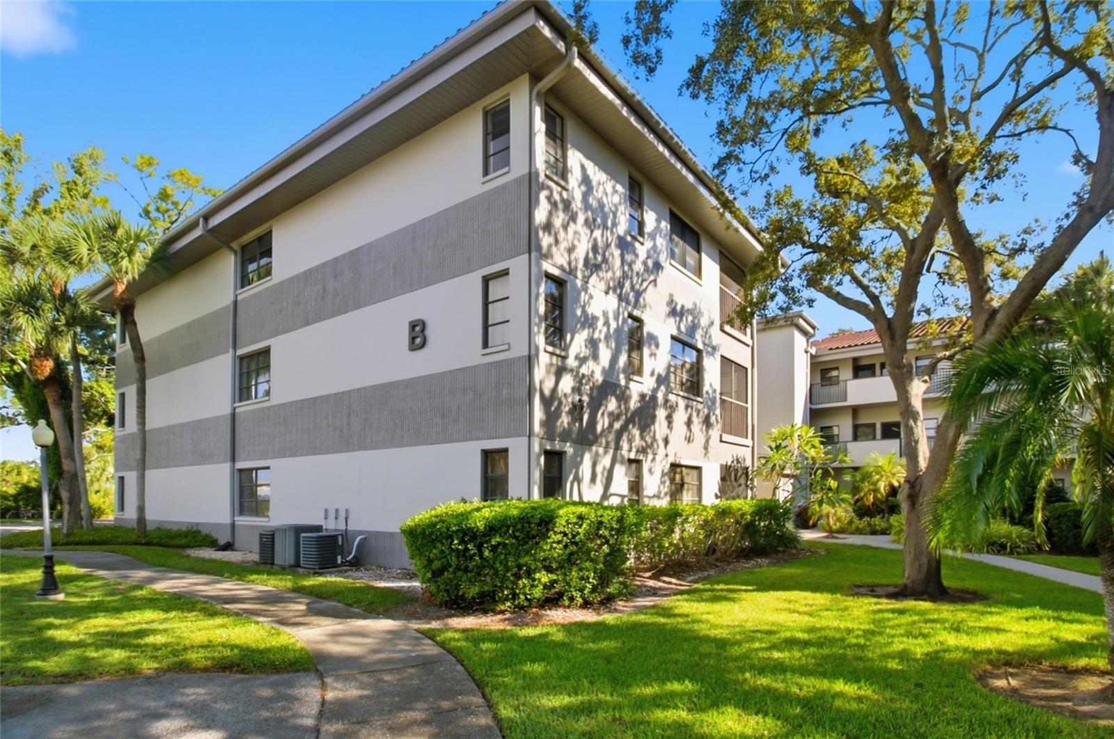 2650 COUNTRYSIDE BOULEVARD B105
