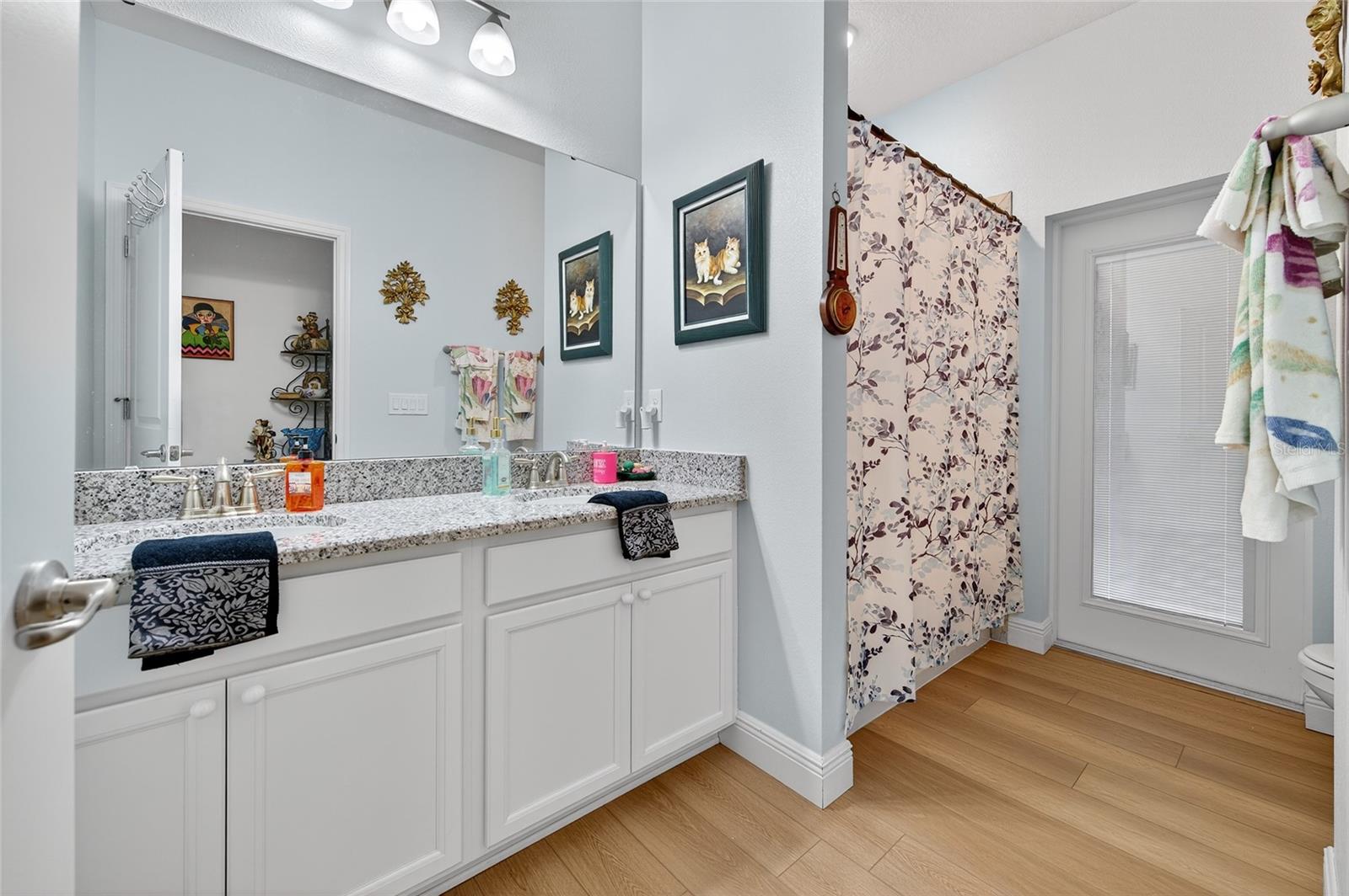 HUNTINGTON WOODS/HUNTERS RDG - Residential