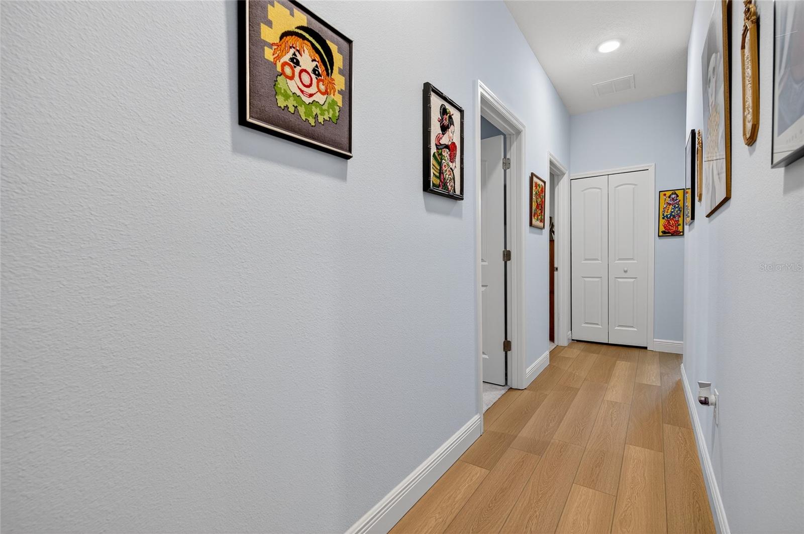 HUNTINGTON WOODS/HUNTERS RDG - Residential