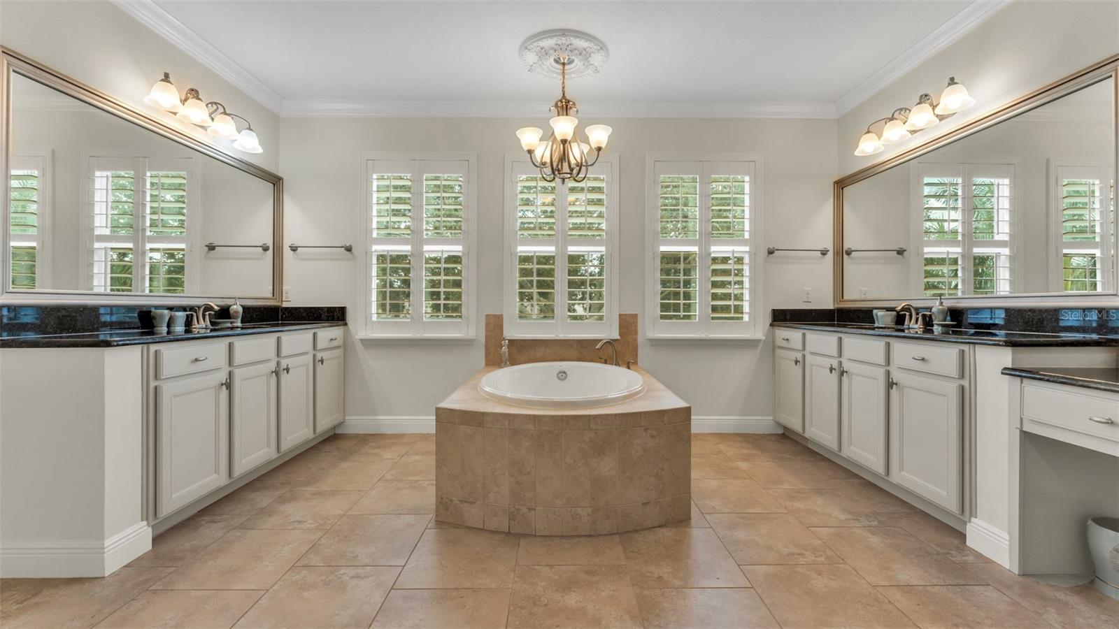 EAGLEBROOKE NORTH - Residential