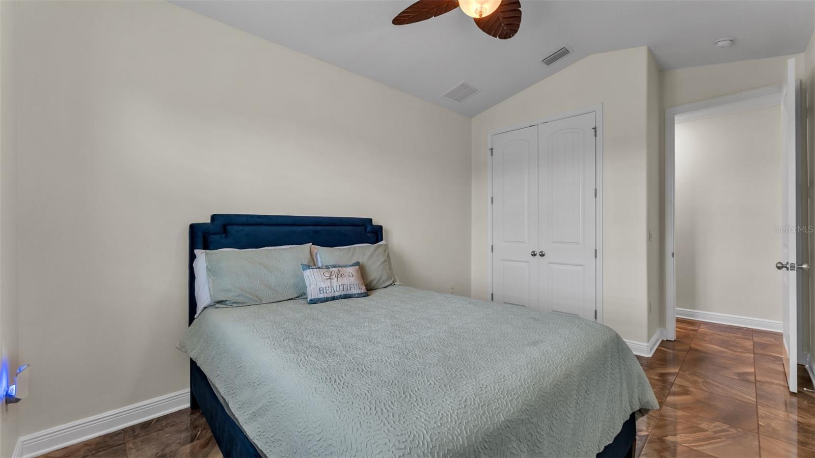 EAGLEBROOKE NORTH - Residential
