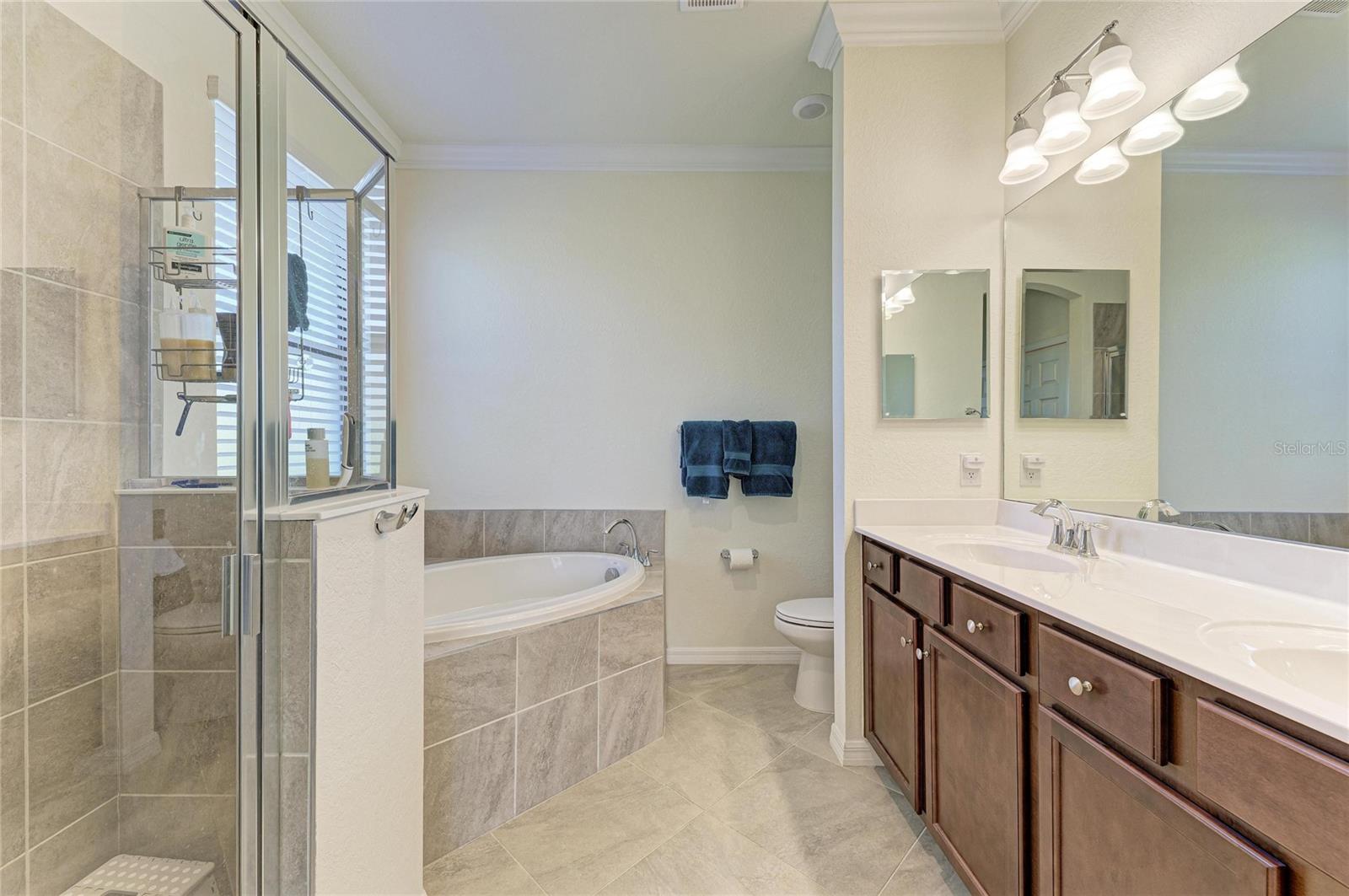 GRAN PARADISO PH 1 - Residential