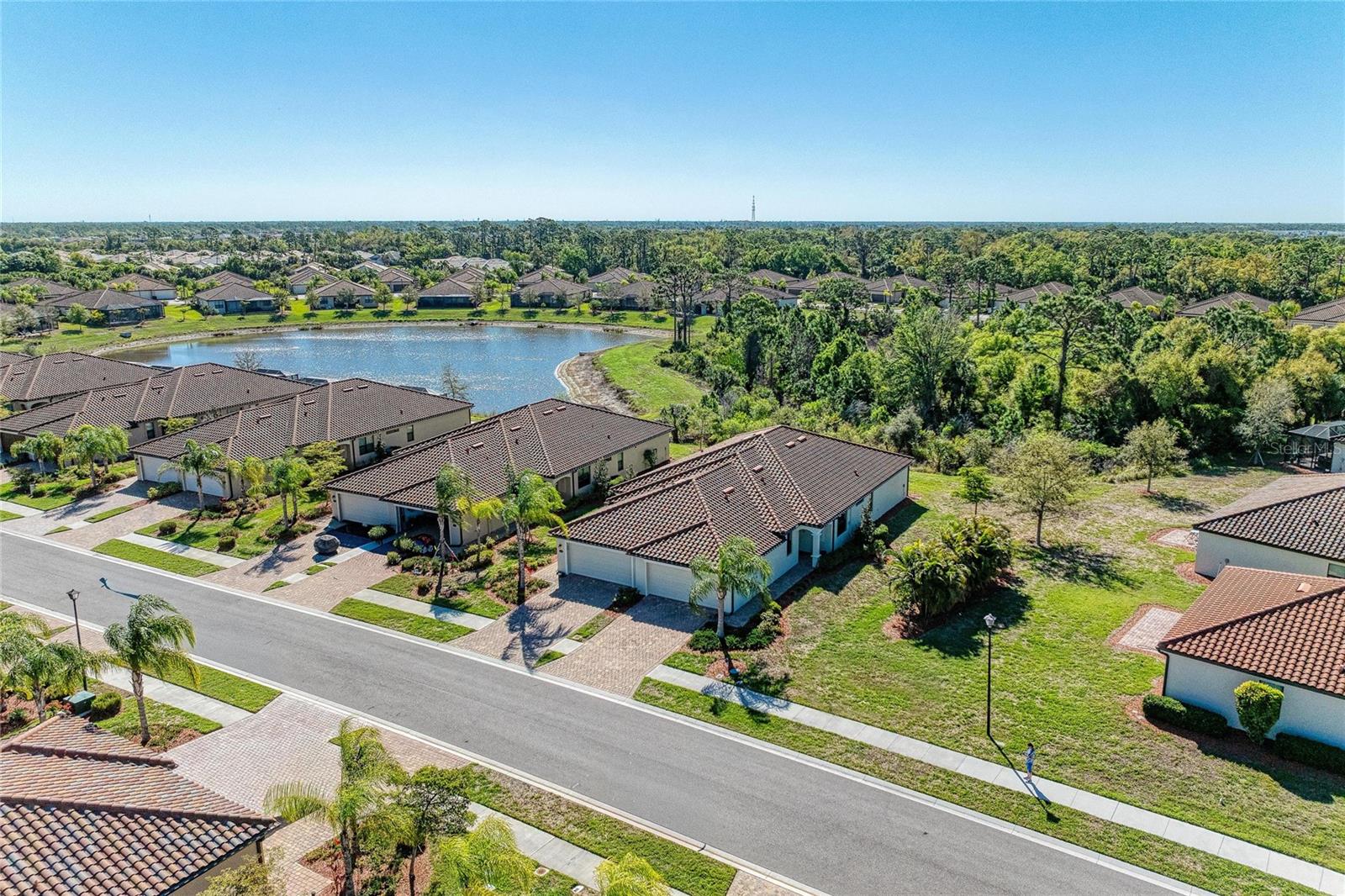 GRAN PARADISO PH 1 - Residential