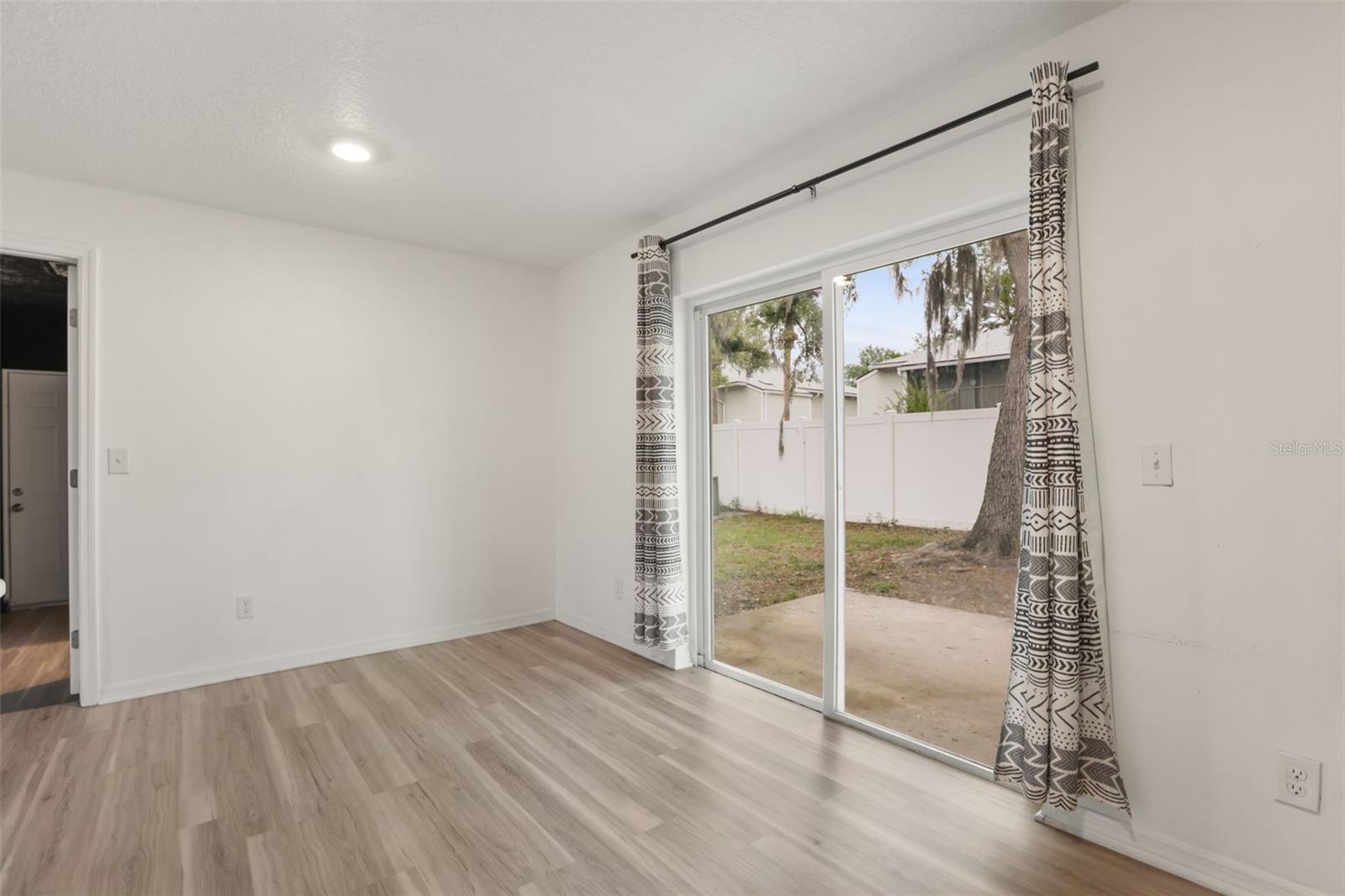 VILLAS AT SIGNAL HILL - Residential