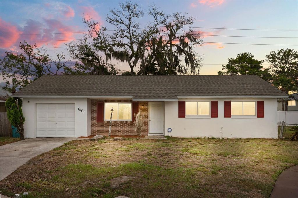 Photo of 4650 Boca Vista Court, Orlando, FL 32808 (MLS # S5149858)