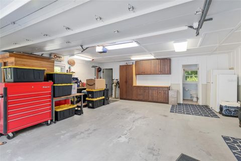 Tiny photo for 400 SE 90th Street, Ocala, FL 34480 (MLS # OM721554)