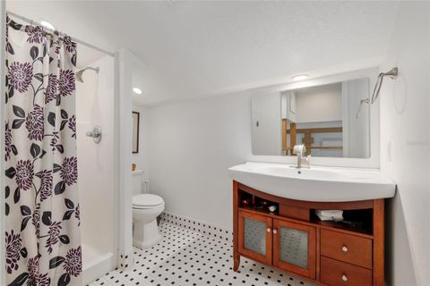 Tiny photo for 400 SE 90th Street, Ocala, FL 34480 (MLS # OM721554)