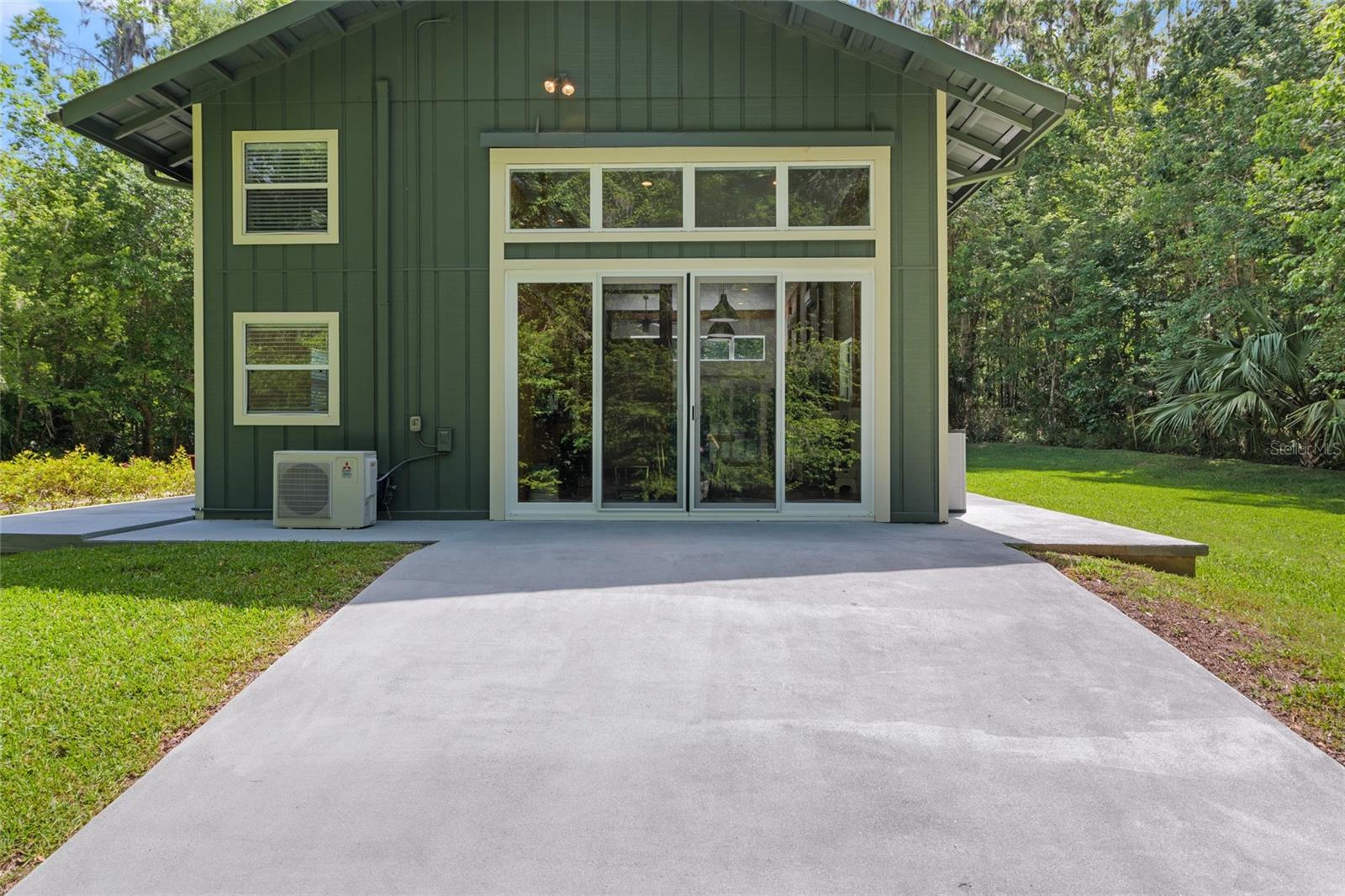 NOT IN A SUBDIVISION - Residential