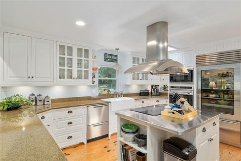 Tiny photo for 400 SE 90th Street, Ocala, FL 34480 (MLS # OM721554)