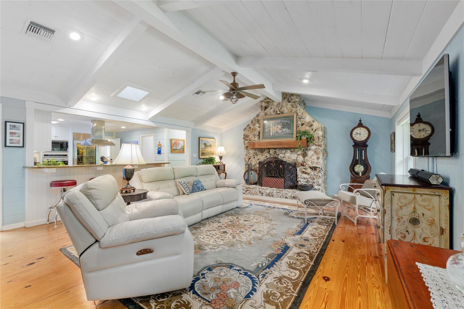 NOT IN A SUBDIVISION - Residential