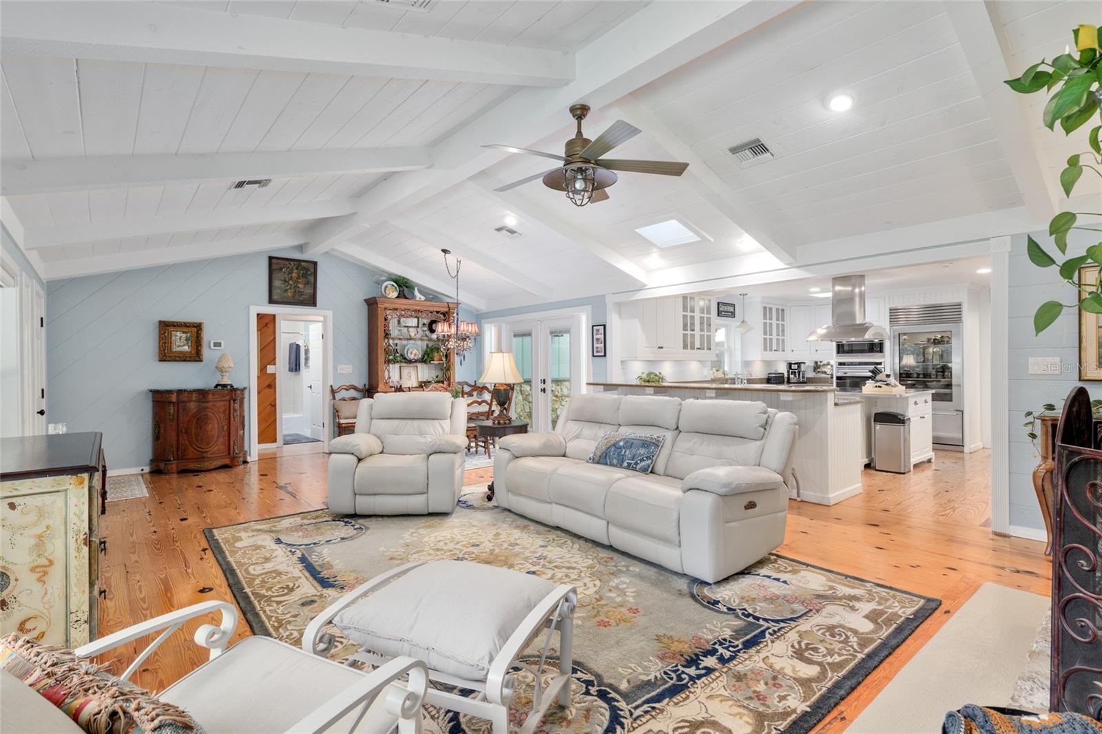 NOT IN A SUBDIVISION - Residential