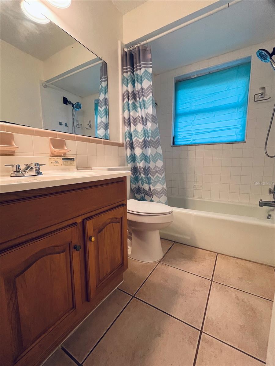 HIGH POINT - Residential Lease