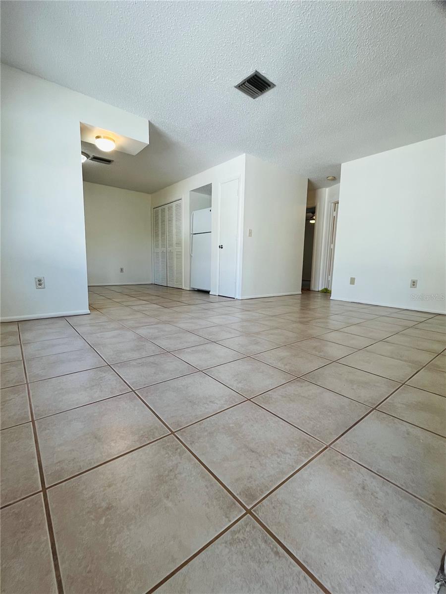 HIGH POINT - Residential Lease