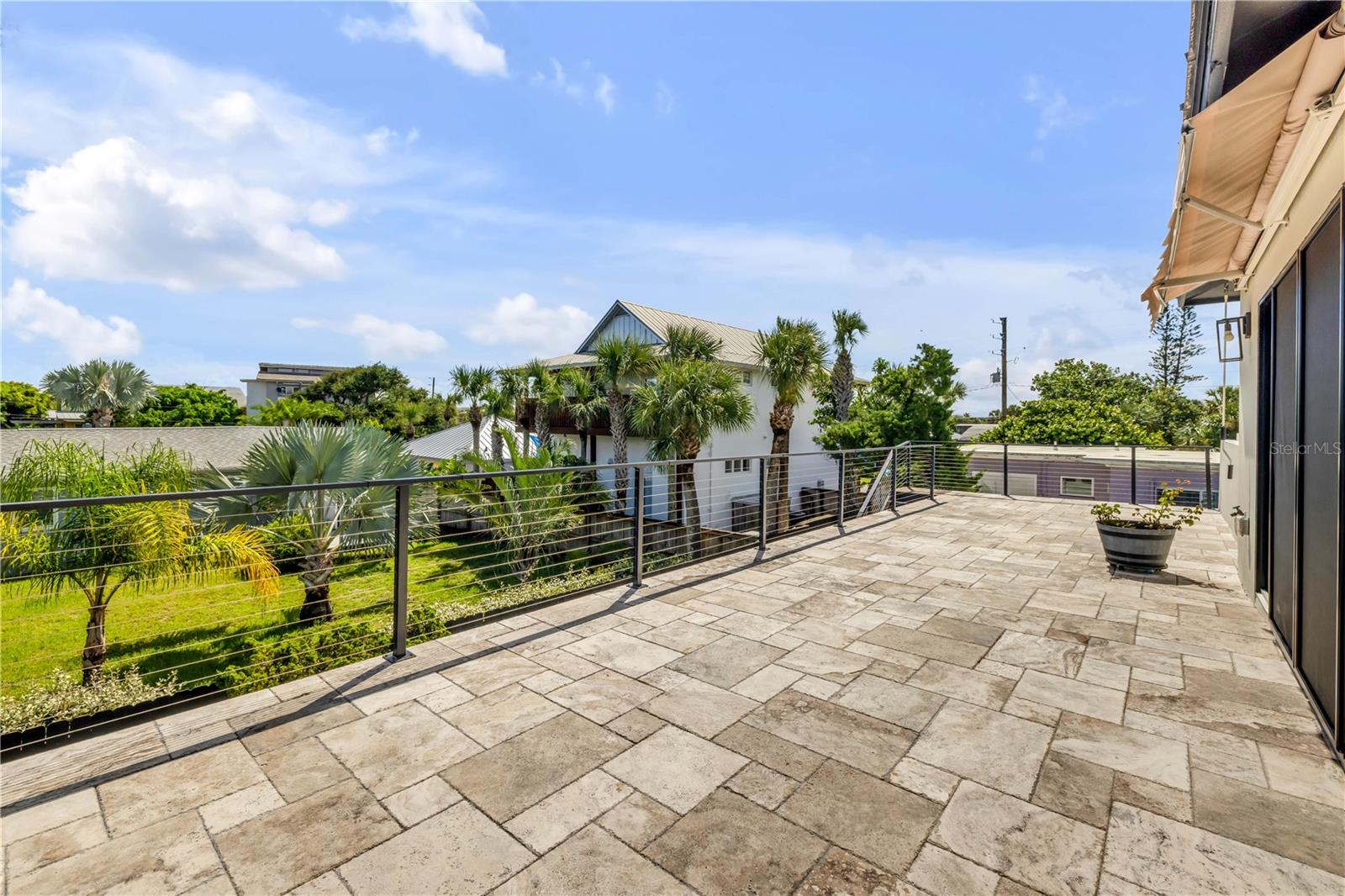 ORLANDO BEACH - Residential
