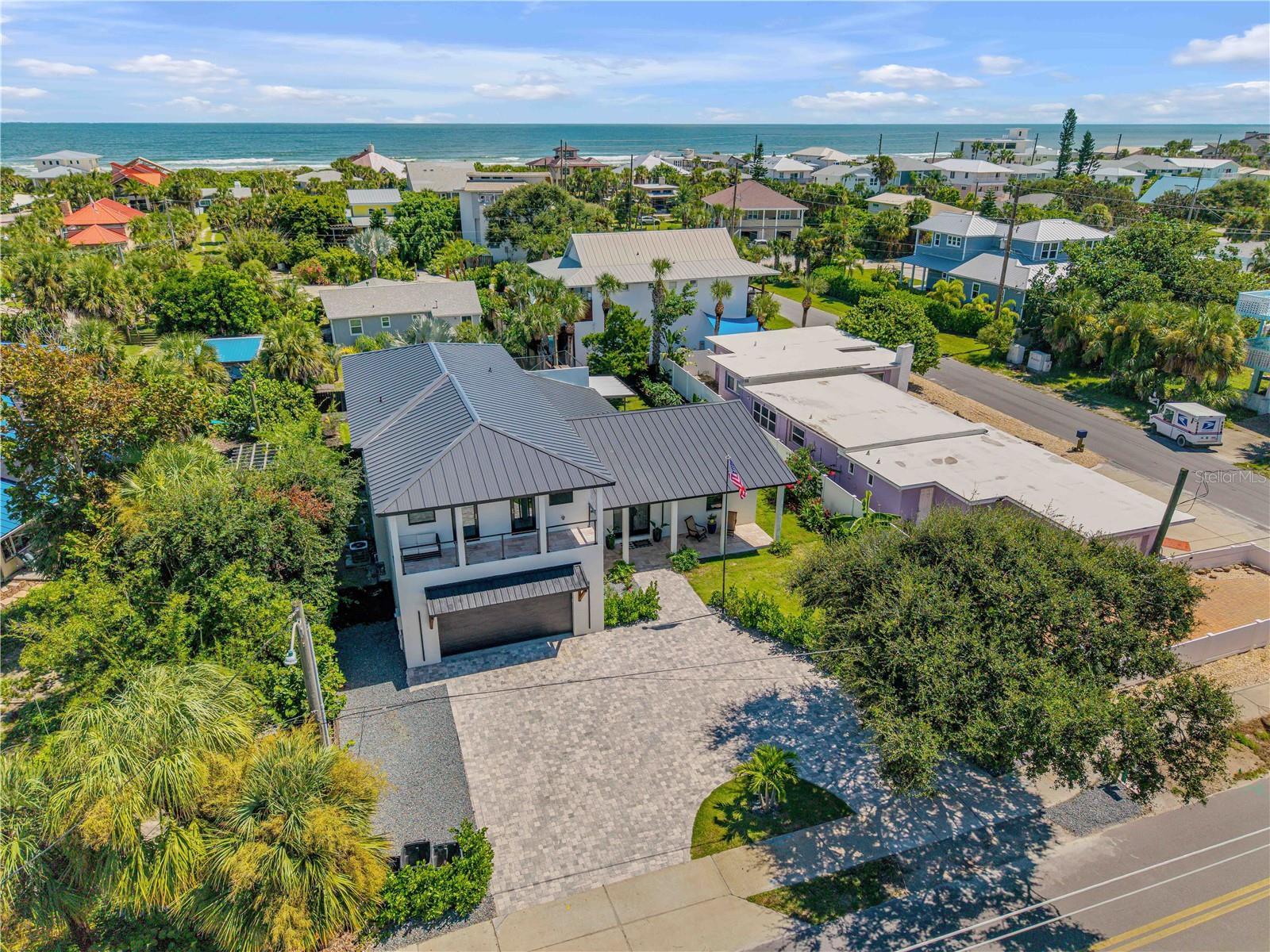 ORLANDO BEACH - Residential