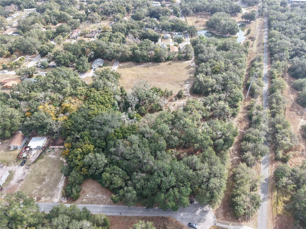 Photo of Stinson Street, Leesburg, FL 34748 (MLS # S5141150)