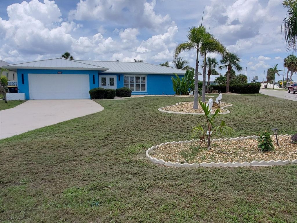 Photo of 190 Casa Ln, Punta Gorda, FL 33950 (MLS # R4910691)