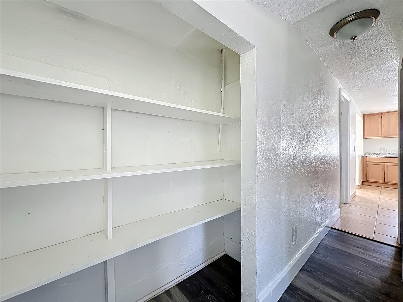 ANGEBILT - Residential Lease