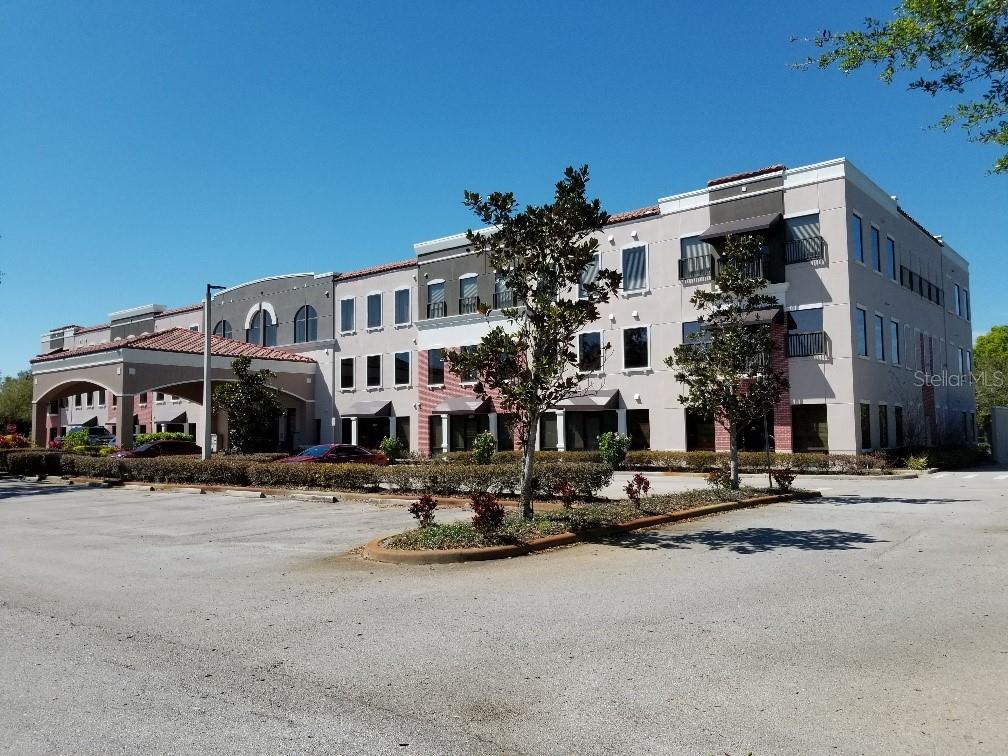 Open floor plan office suite on 1st floor at front right corner of office building. Office suite has entries from the interior and exterior. 1,189usf (1,308rsf) office suite - $1,853 ($17.00/rsf) plus sales tax is total monthly lease payment (no sales tax after October 1, 2025). No Additional CAM or NNN Fees.....compare to other leases in the Oviedo area!!!
Unbelievable office plaza with professional and medical office suites! Custom built building with drive through portico at building entrance.... perfect for dropping off and picking up patients/clients! Incredible lobby will impress your patients/clients! Great Parking!!! Site has 240 parking spaces. Building features common area restrooms on each floor and after hours security access.