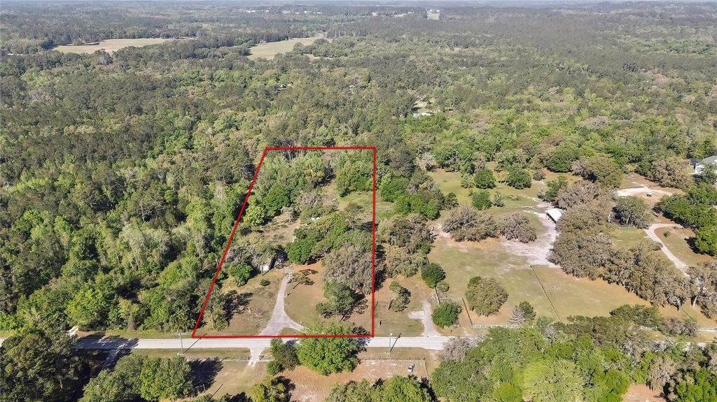 Photo of 5025 Emerson Road, Brooksville, FL 34601 (MLS # W7874732)