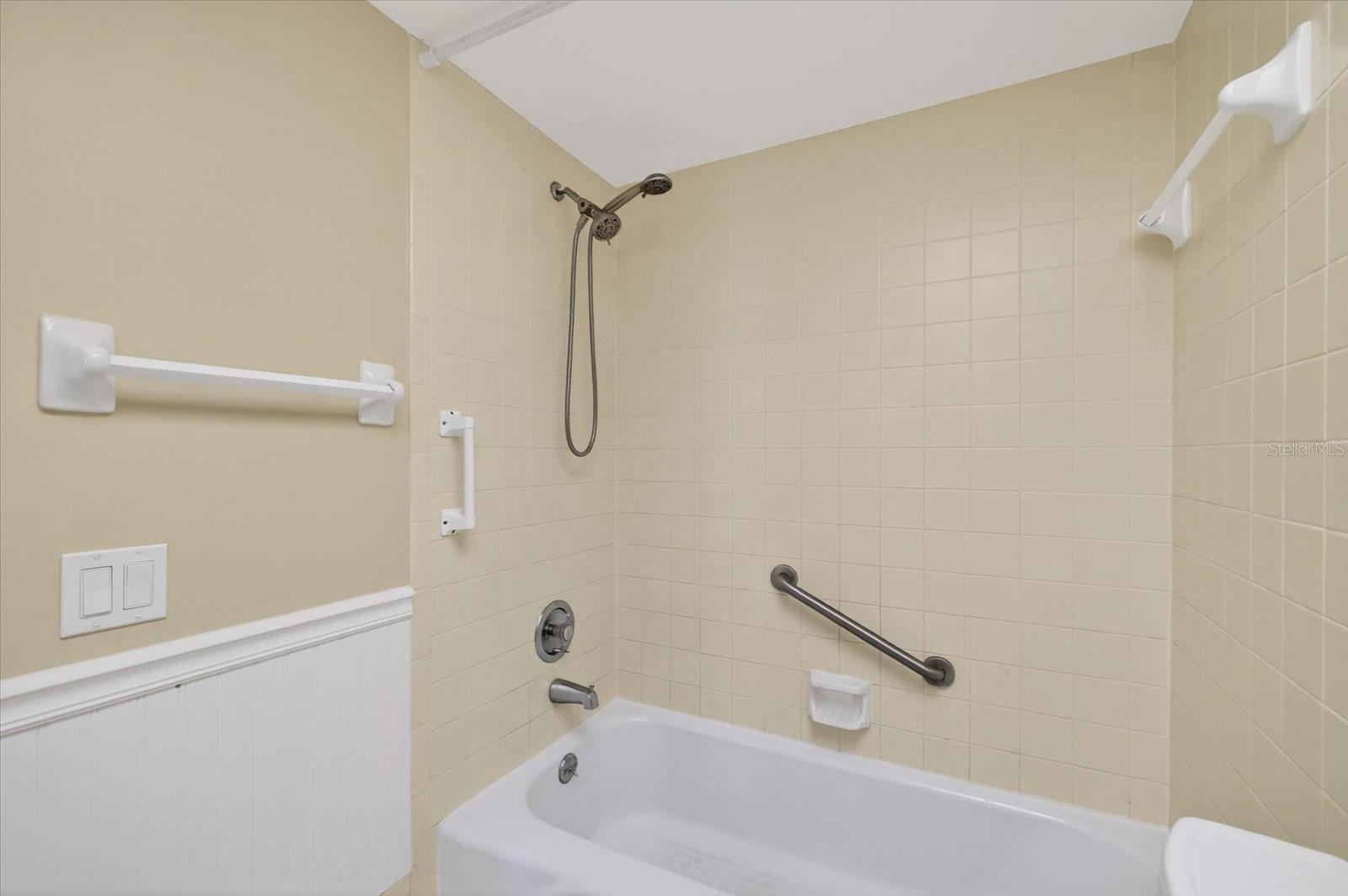 GULF HARBORS CONDO - Residential