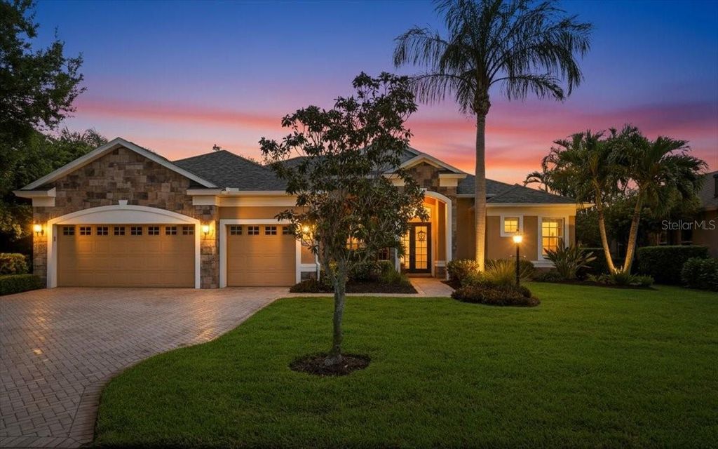 Photo of 8843 17th Avenue Circle NW, Bradenton, FL 34209 (MLS # A4695304)
