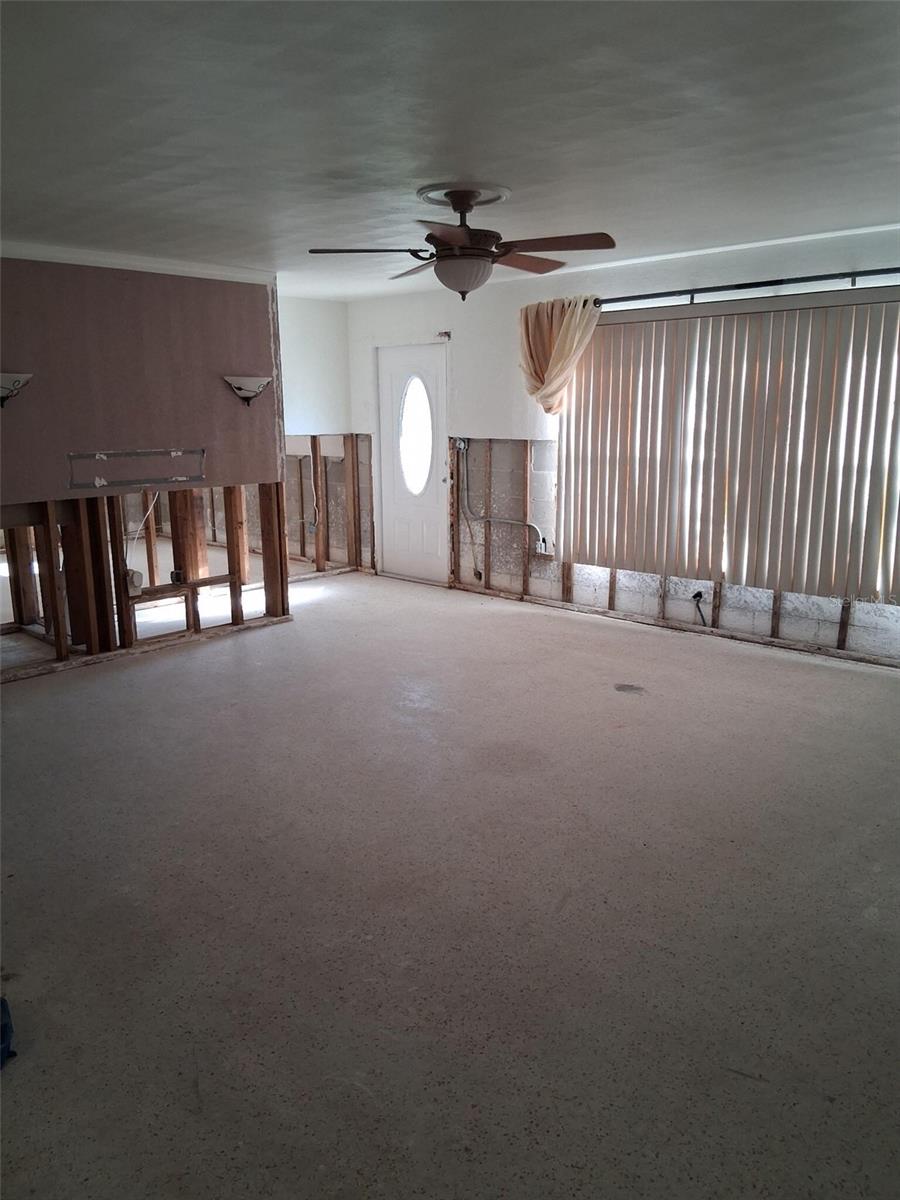 AQUI ESTATE UNIT 01 - Residential