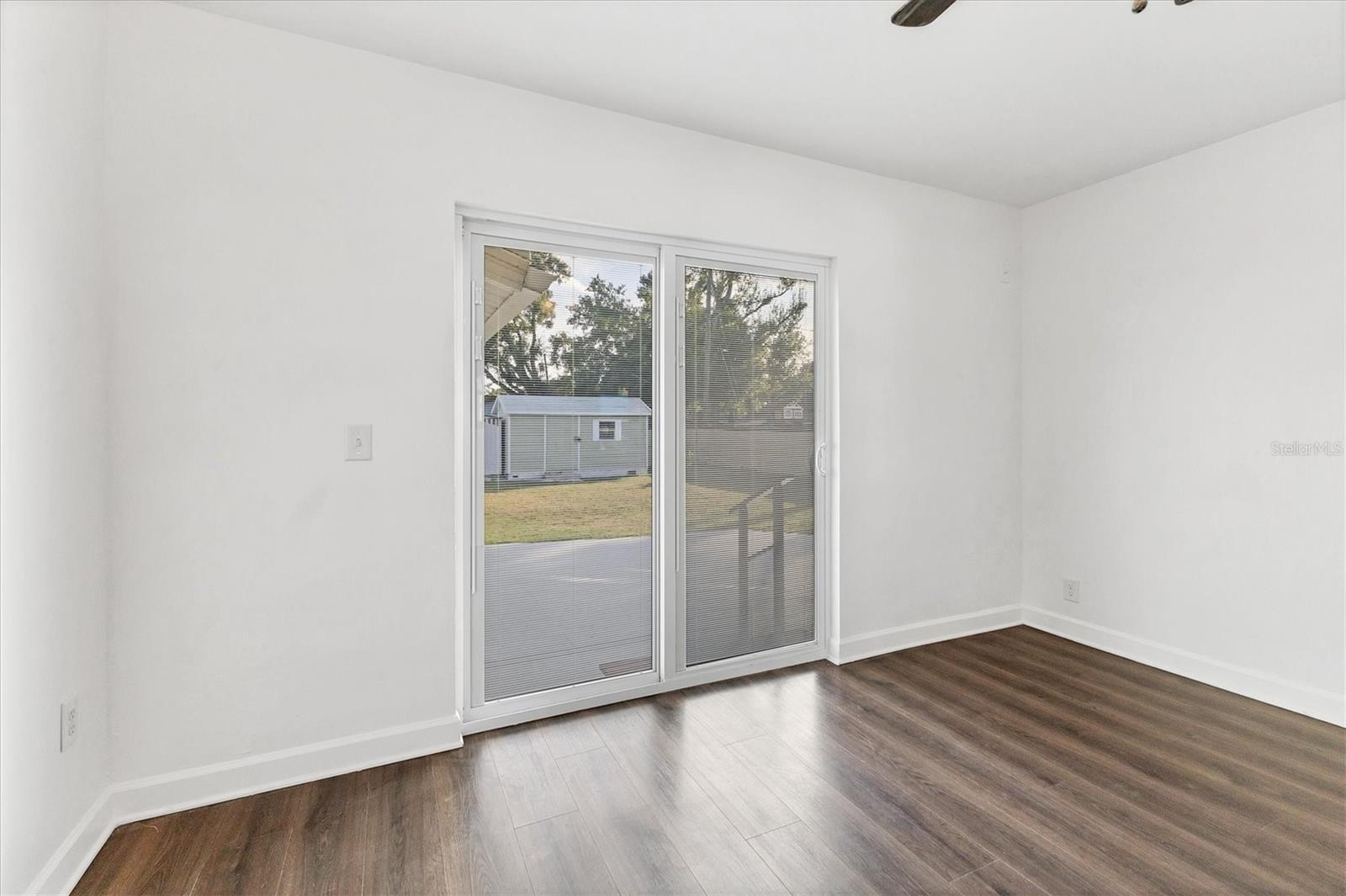 ACREAGE - Residential