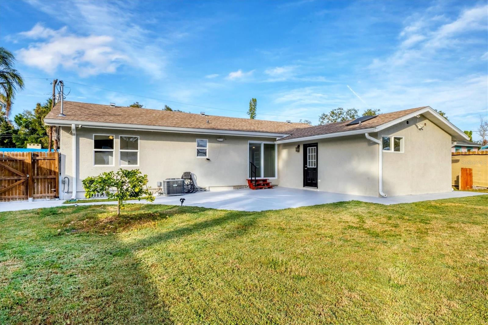 ACREAGE - Residential