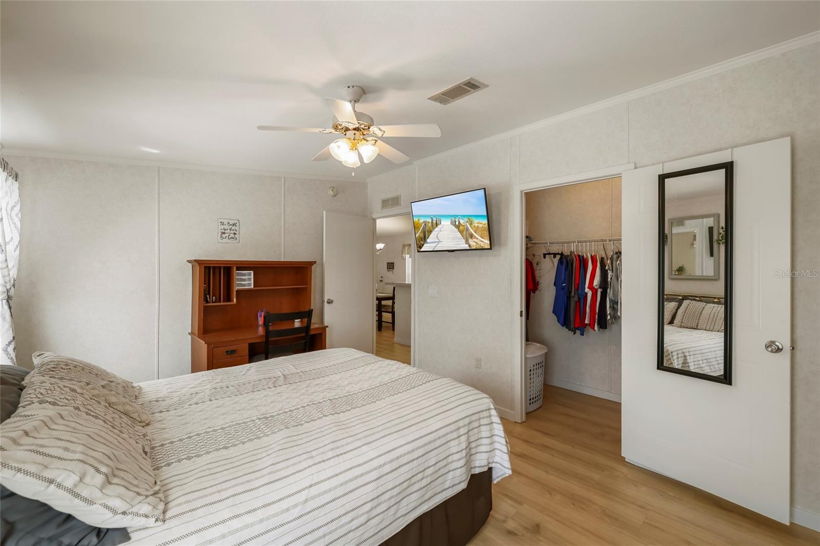 PELICAN HARBOR MOB HOME ESTATES - Residential