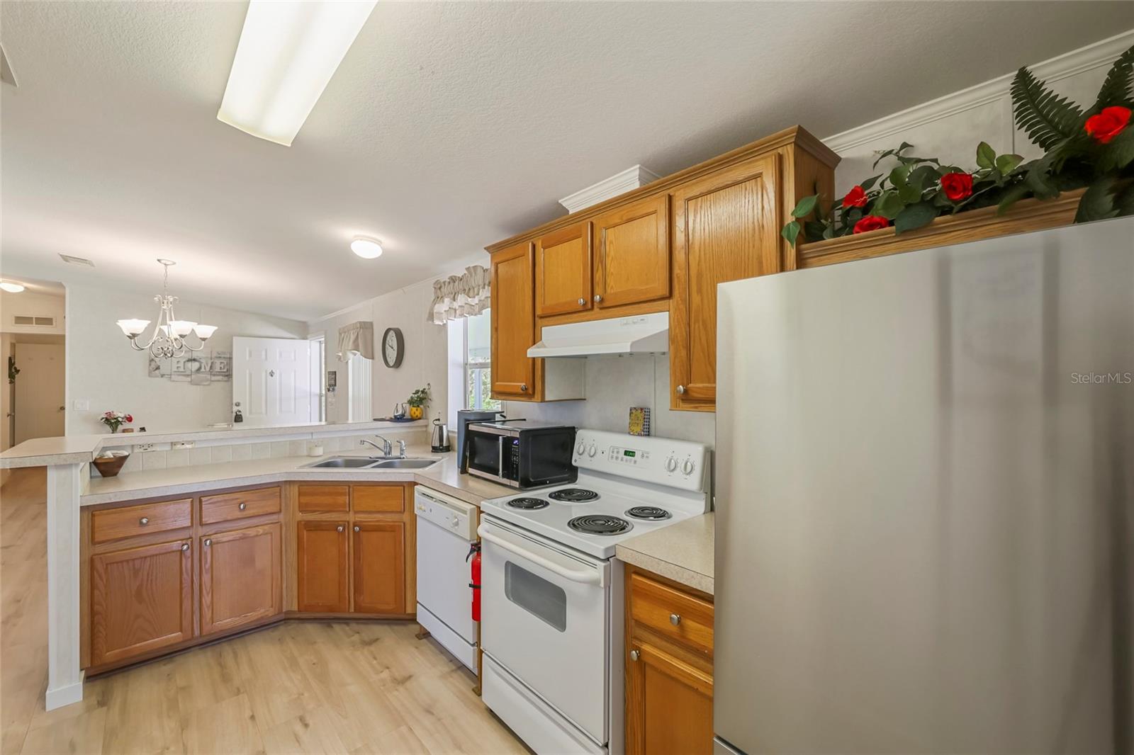 PELICAN HARBOR MOB HOME ESTATES - Residential