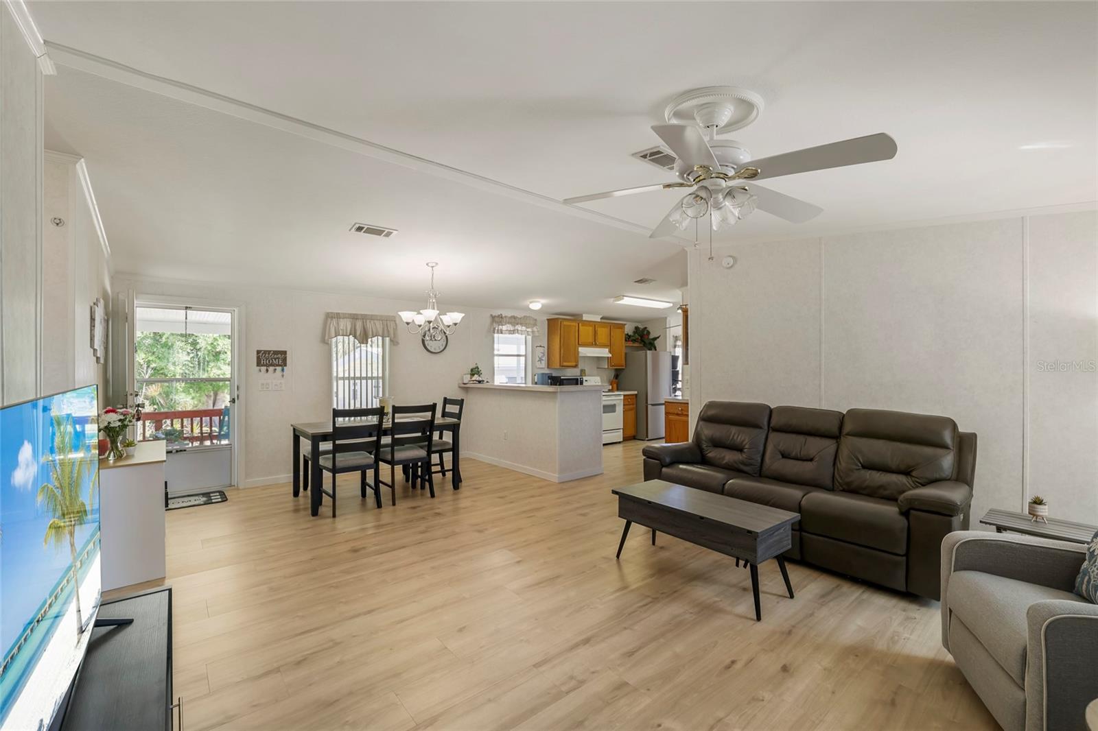 PELICAN HARBOR MOB HOME ESTATES - Residential