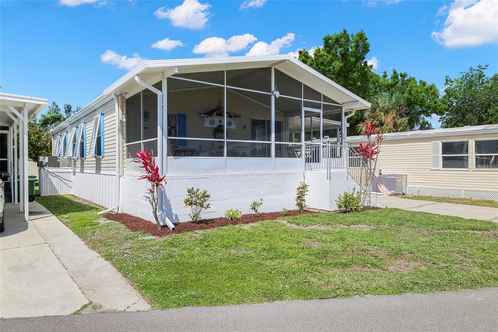 PELICAN HARBOR MOB HOME ESTATES - Residential