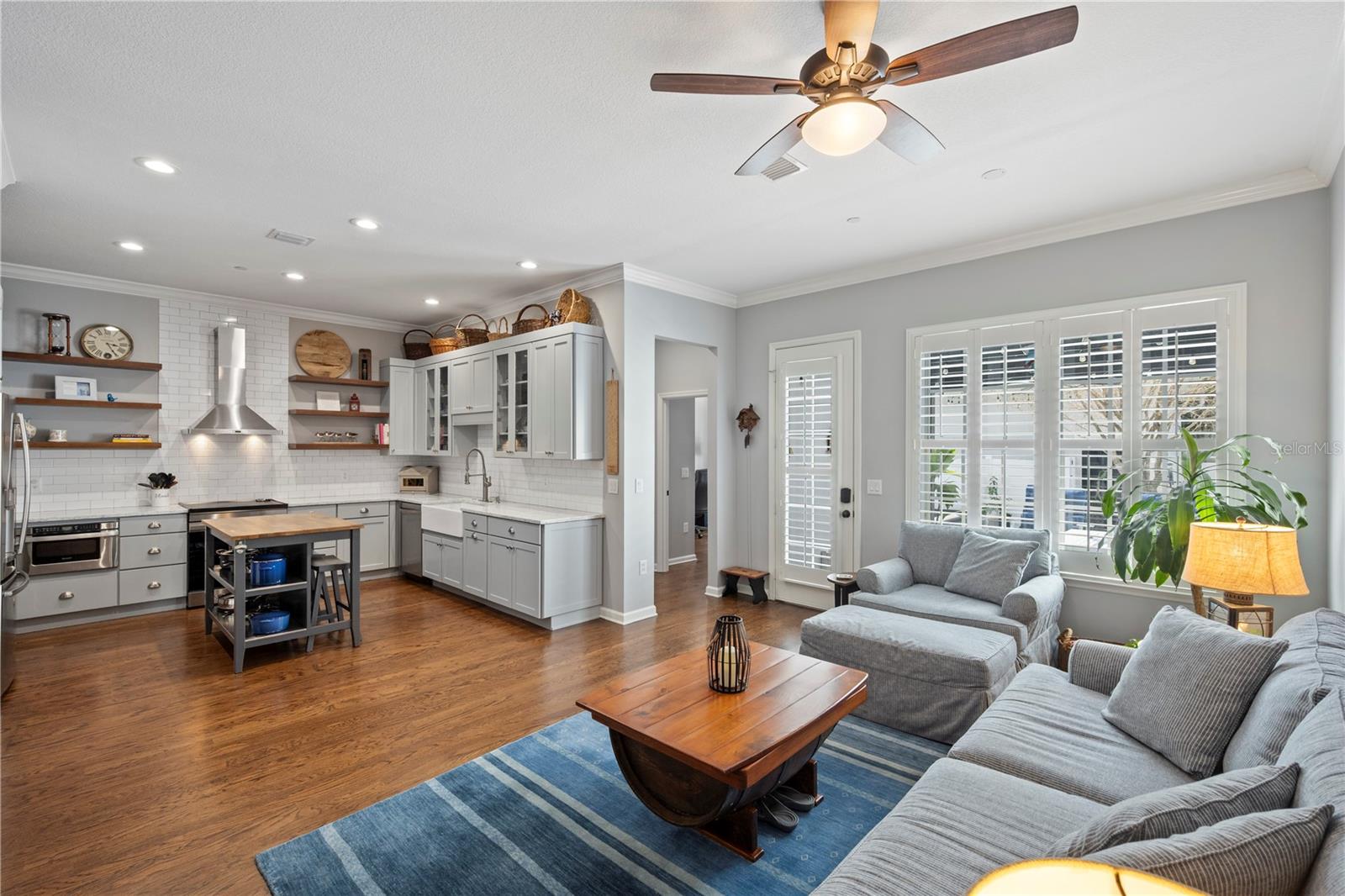 BALDWIN PARK - Residential