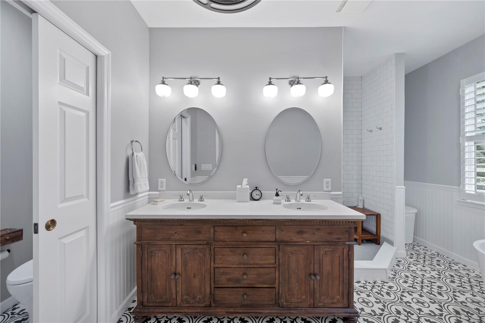 BALDWIN PARK - Residential