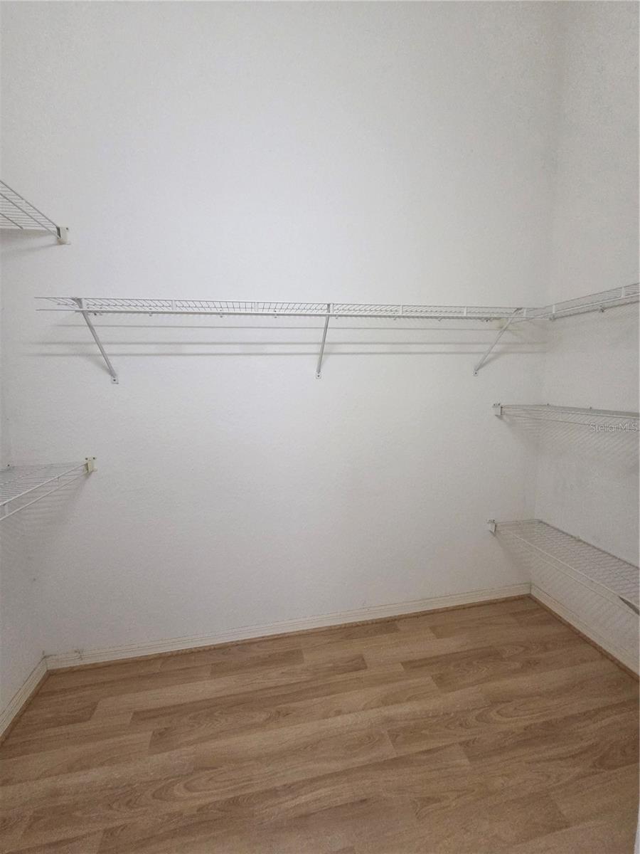 QUEEN ANNE GATE - Residential