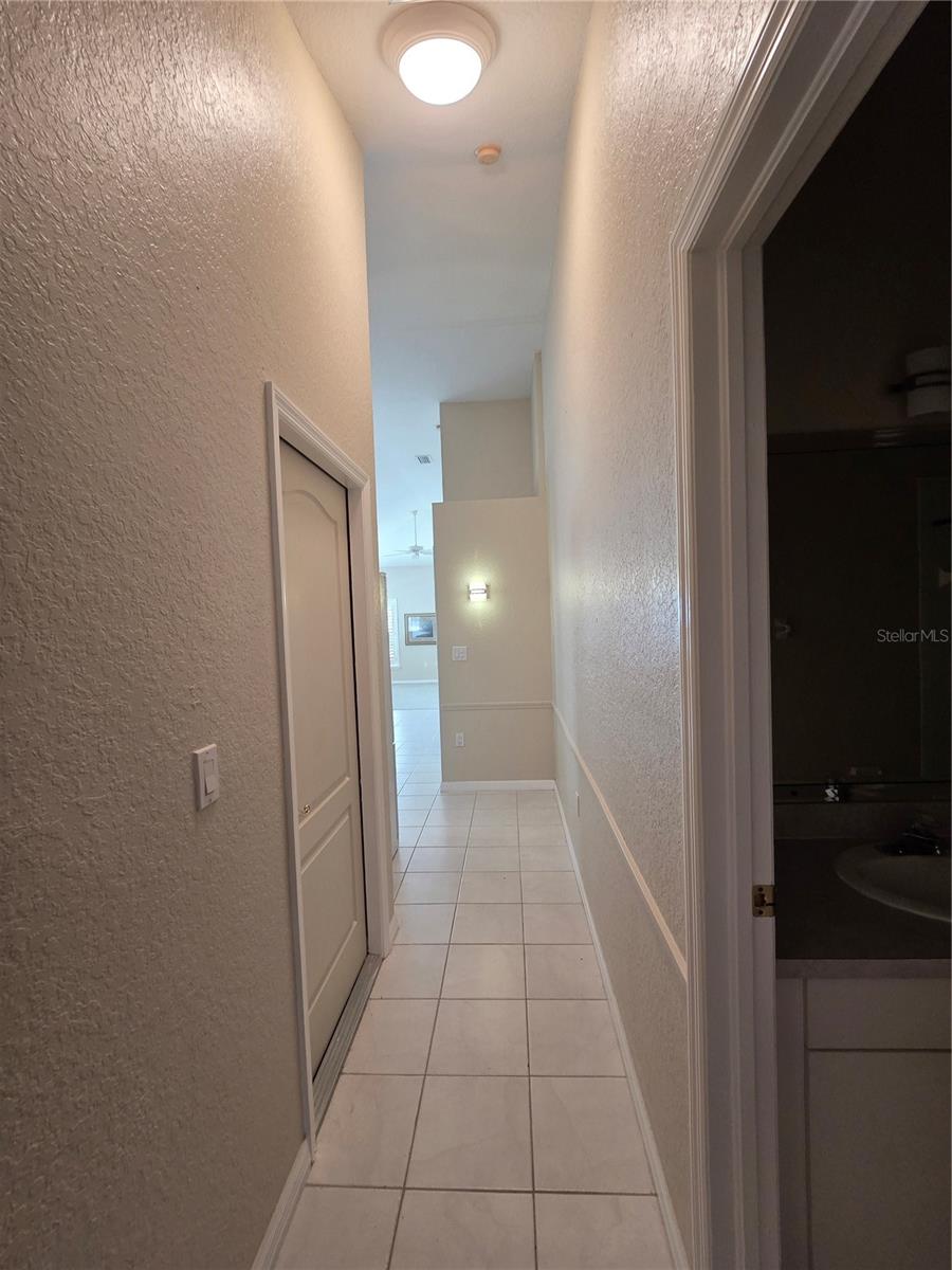 QUEEN ANNE GATE - Residential