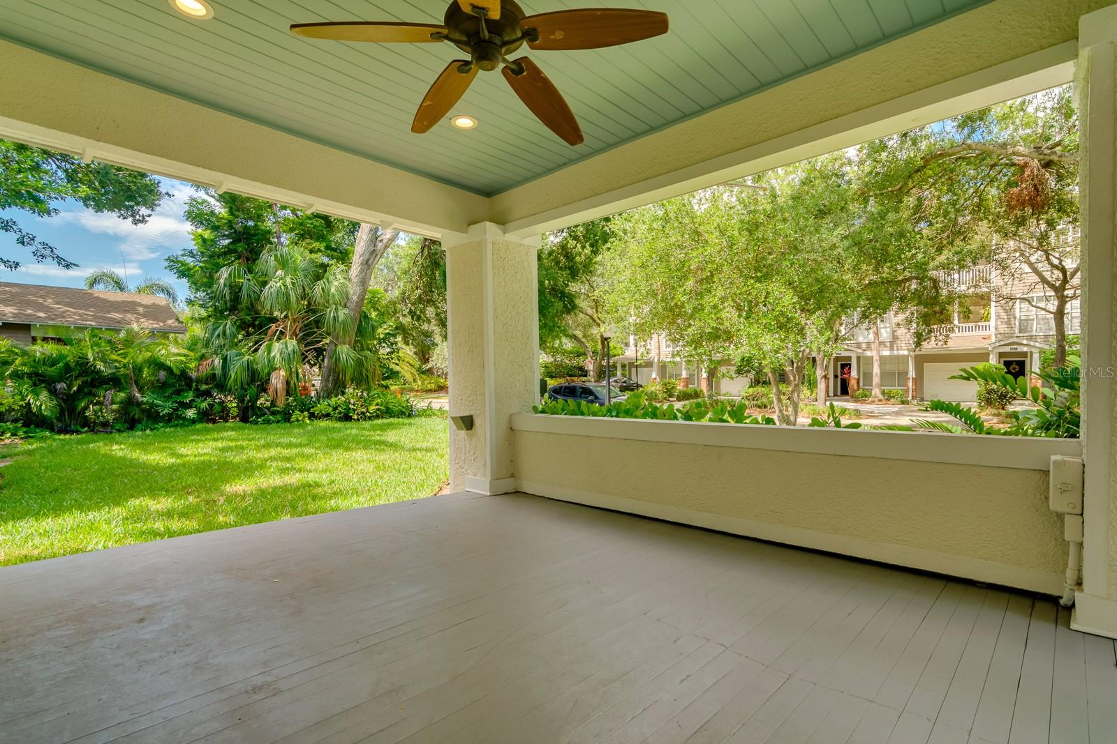 HYDE PARK WEST - Residential