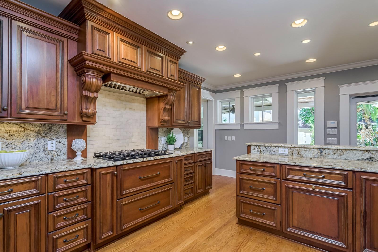 HYDE PARK WEST - Residential