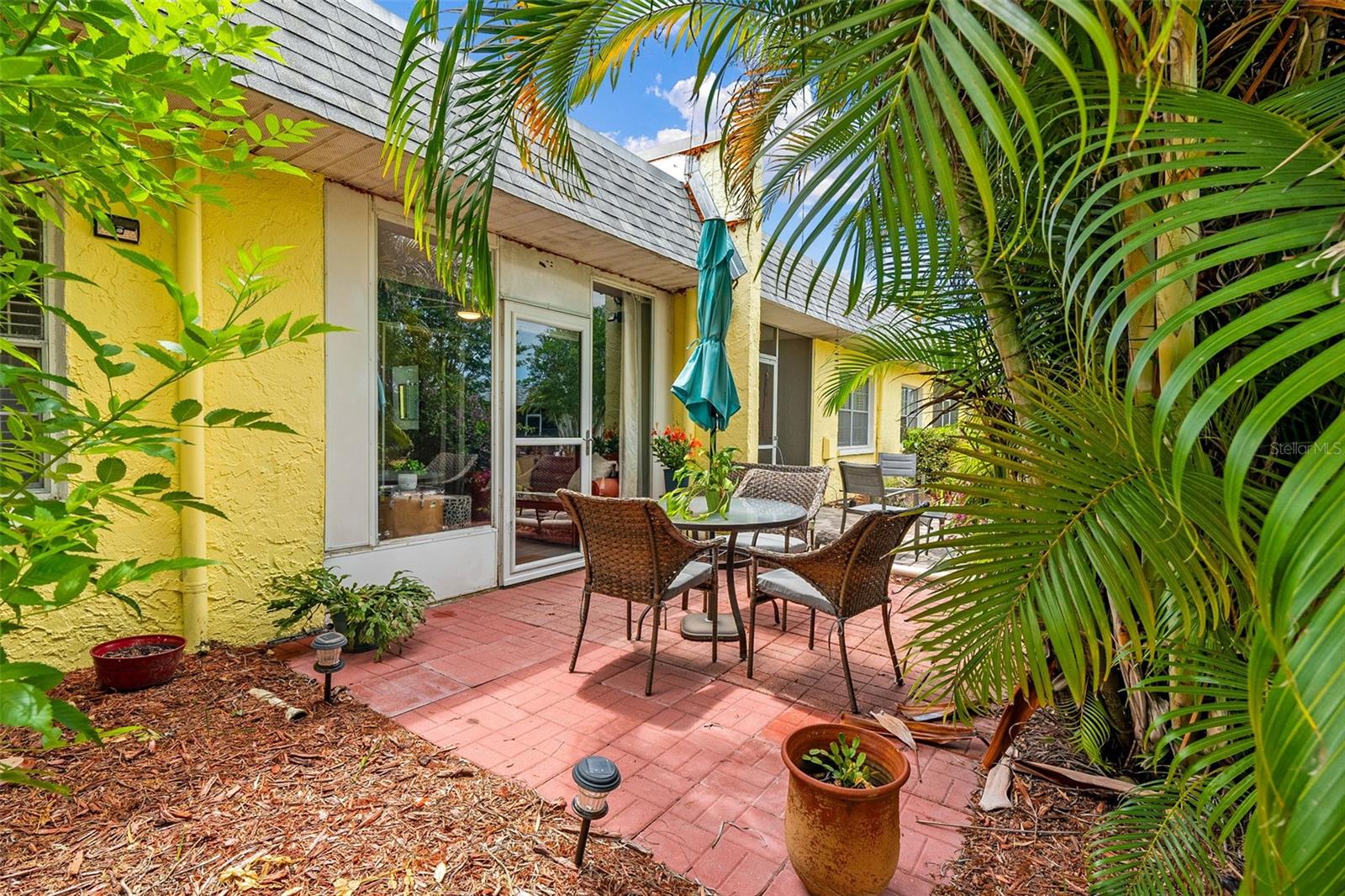 SEVEN SPGS VILLAS CONDO - Residential
