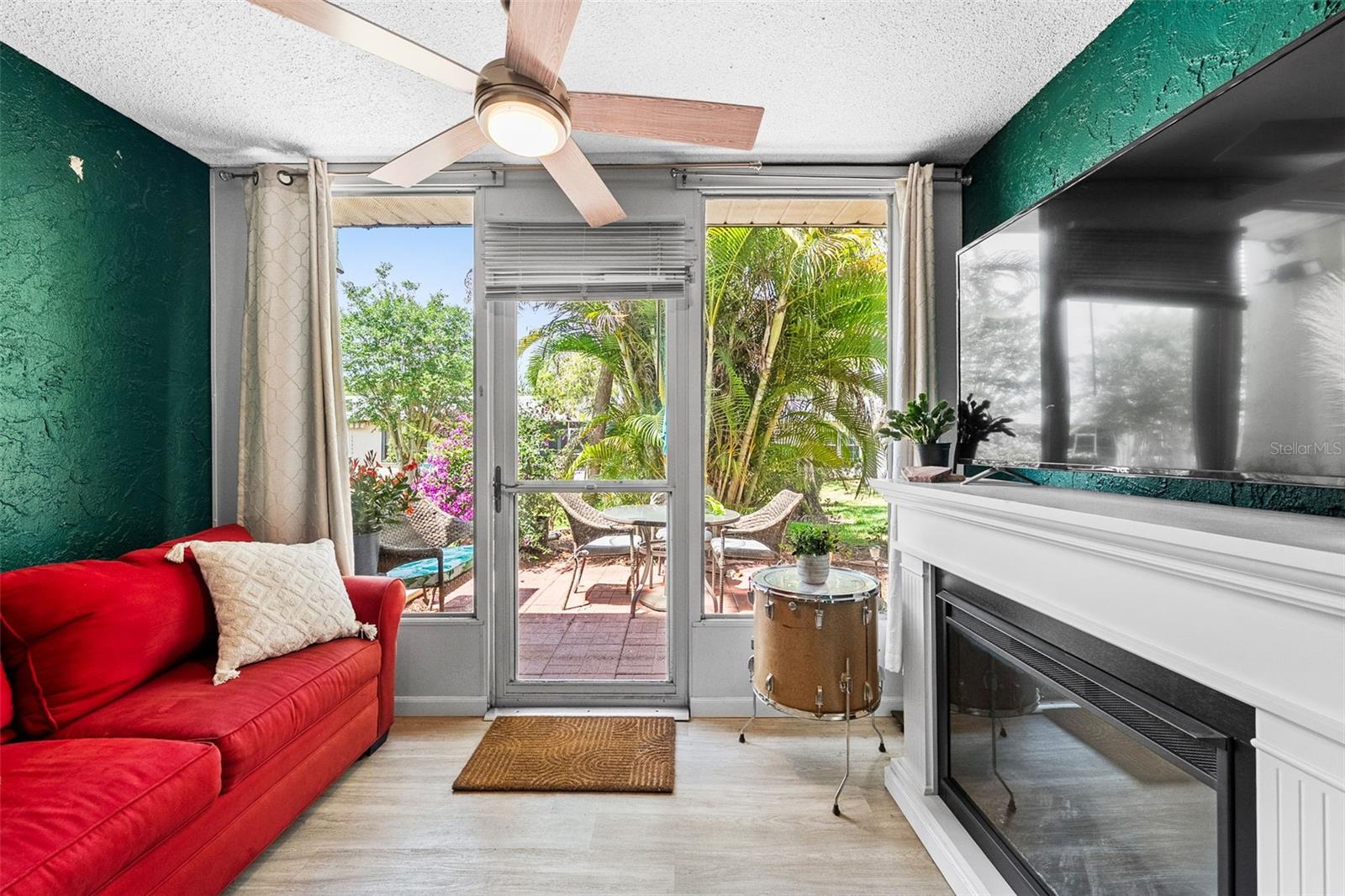 SEVEN SPGS VILLAS CONDO - Residential